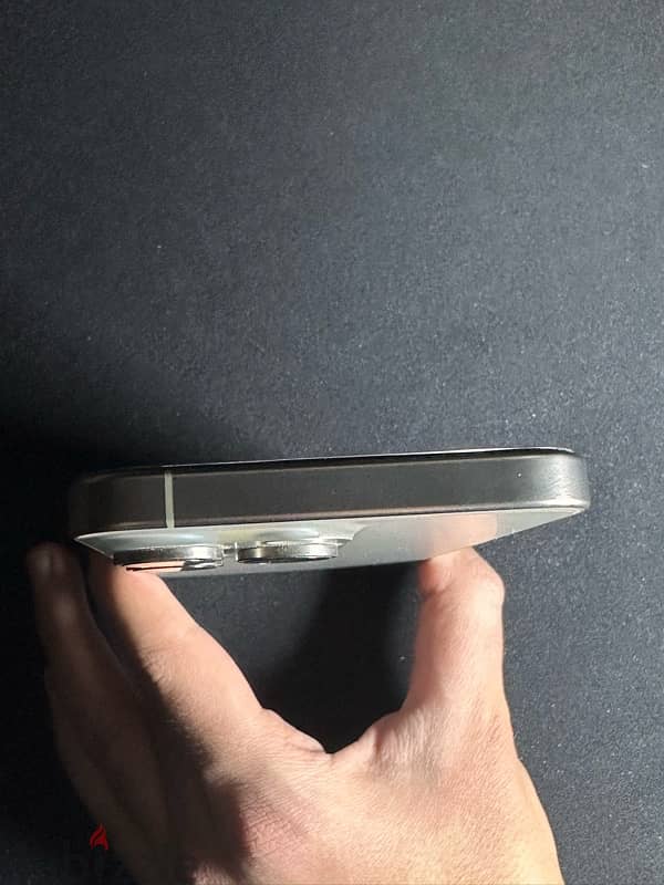 IPhone 15 Pro Max 2
