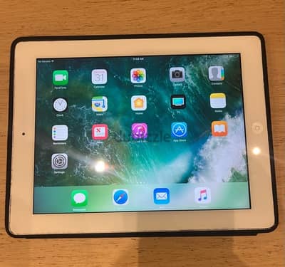Apple iPad 2 – Clean & Fully Functional