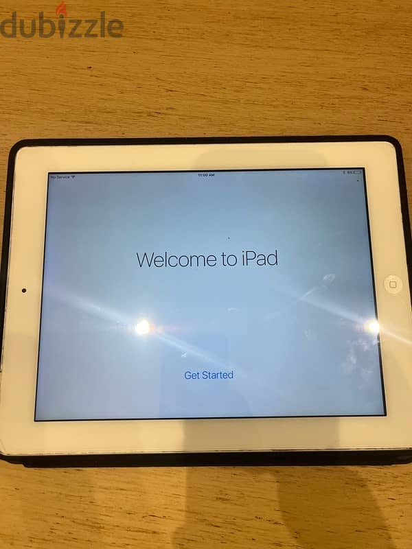 Apple iPad 2 – Clean & Fully Functional 3