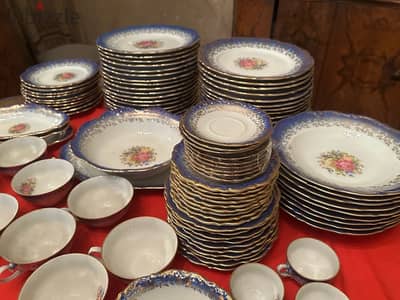طقم صينى ماركه بافاربا ١٣٧قطعه