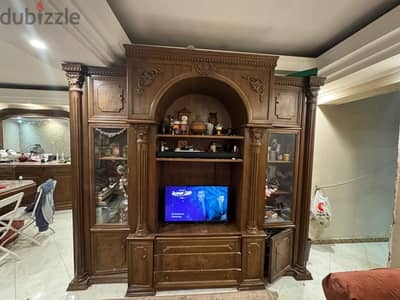 boutiqe anique huge tv unit or storage