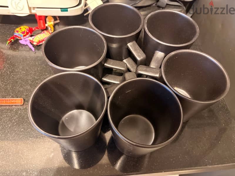 6 mug black 1