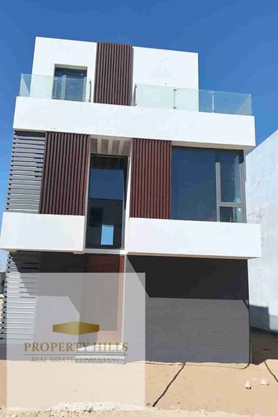 Villa for sale in front of Family Park in the gathering at an old price and the nearest delivery