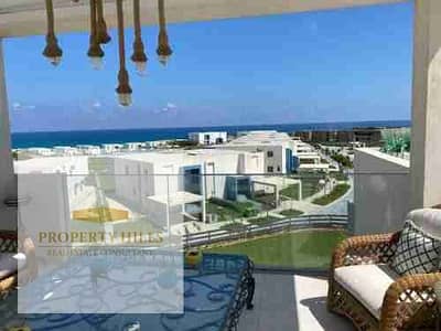 شالية فندقي للبيع في فوكا باي علي البحر مباشره الساحل الشمالي