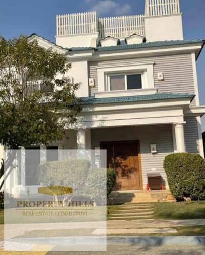 فيلا للبيع في ماونتن فيو  بالسعر القديم جاهزة للاستلام فورا ومتاح معاينه طول الاسبوع