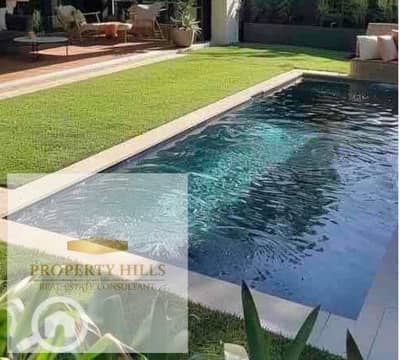 ارقي واميز فيلا ستاندالون مقدم (1,640,000)فقط في التجمع فيو لاند سكيب خطير مساحه كبيره جنب هايد بارك لافيستا ميفيدابالتقسيط