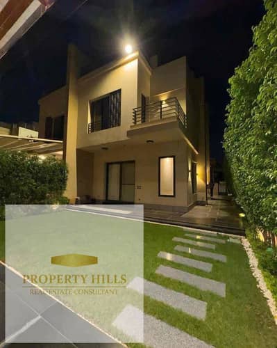 Townhouse immediate delivery in the heart of Sheikh Zayed next to Hyper One