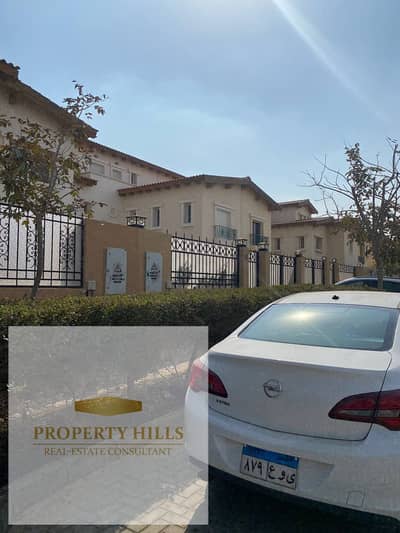 Townhouse for sale in the heart of Sheikh Zayed In Tawny Hyde Park Compound, next to Hyper One