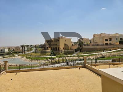 بالقرب من مطار القاهرة الدولي , مدينة نصر والتجمع الخامس فيلا فاخرة للإيجار اب تاون كايرو