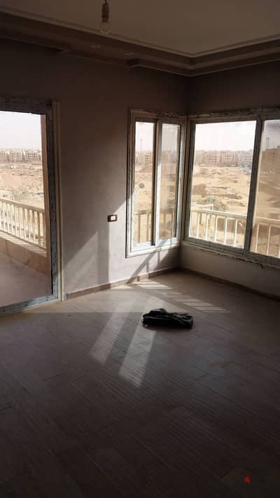للايجار بنتاهاوس ١٣٠متر بروف١٠٠متر في كمبوند جاردن هيلز مدينه ٦اكتوبر سوبر هاي لوكس اول سكن