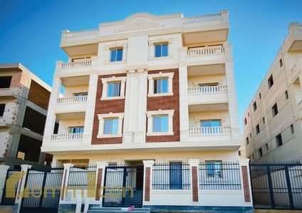 شقتك ارضي بجاردن فوري بحري بالقرب من بالم هيلز والباتيو الحي السابع بيت الوطن التجمع الخامس