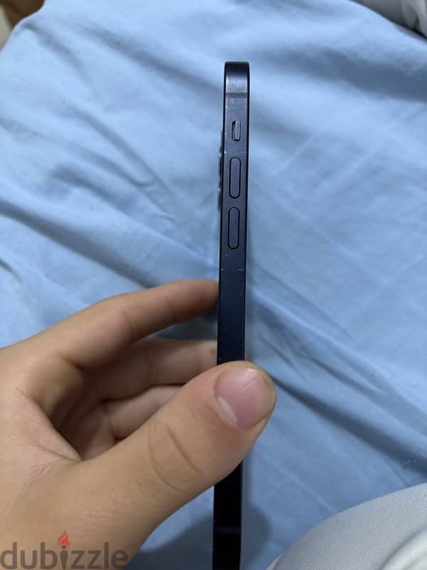 iPhone 12 6