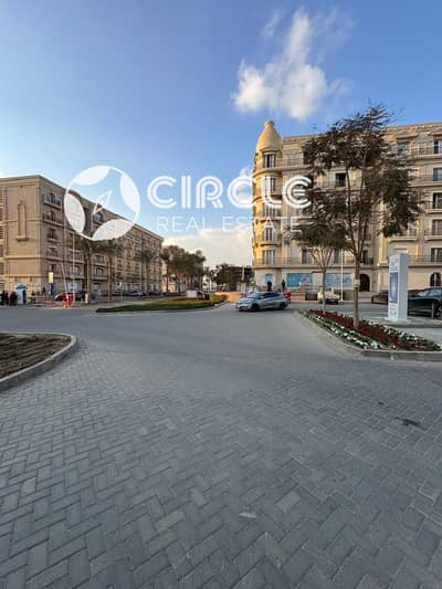 fully finished Retail Space for sale in Hyde Park - New Cairo