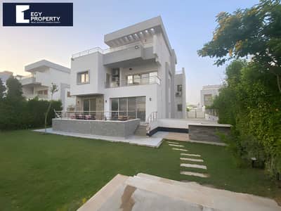 متشطبة بالكامل فيلا للبيع استلام فوري بفيو مميز في القرنفل هايتس - التجمع الاول  Koronfel Heights