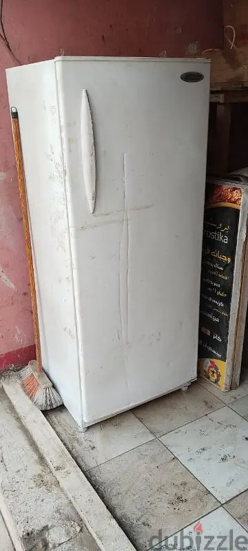 للبيع فريزر الكتروستار