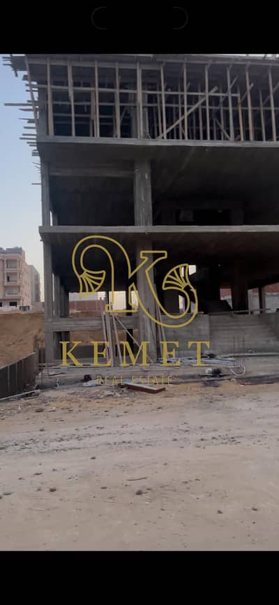 Apartment in Beit Al Watan 7th District, Plot C28.3BR, 3 baths, typical floor, prime location. Price 18,000 EGP/sqm.