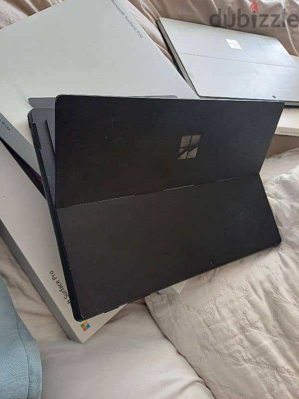 Surface Pro Laptop 8th Gen Intel 3