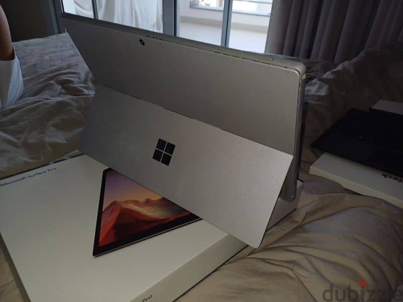 Microsoft surface pro 7 5