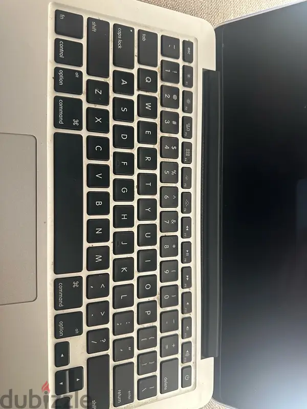 Apple MacBook Pro 201365599600397569123