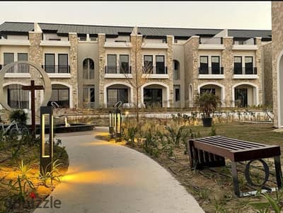 Receive a villa immediately at the price of a ready-to-move-in apartment in the heart of Fifth Settlement on 90th Street.