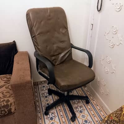 كرسي مكتب مدير ضهر عالي هيدروليك سليم
