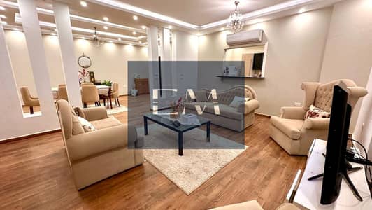 شقة مفروشة للإيجار بالياسمين 7 – مساحة كبيرة
