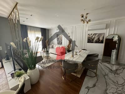 Quadro villa sale Patio 6 with modern  furniture