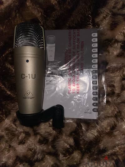مايك استوديو كوندنسر Behringer C-1U