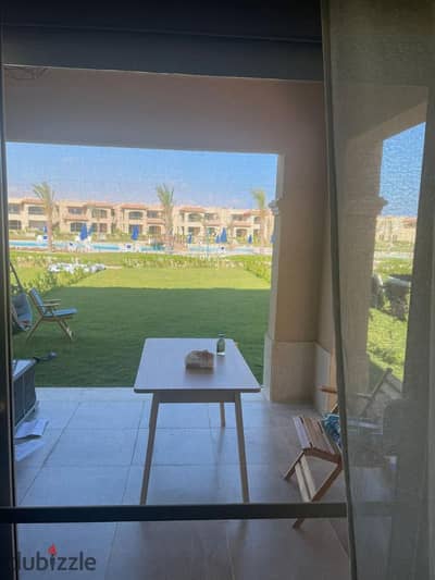 شاليه متشطب بالتكييفات – صف أول على البحر – لافيستا باي La Vista Bay – الساحل الشمالي