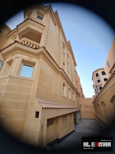 Modern villa for rent, residential or for large companies, in West Somed