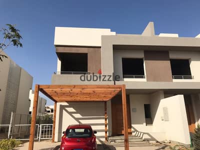 Ready to move townhouse for sale directly from owner in Woodville, 6th of October, Giza. Prime location near The Crown