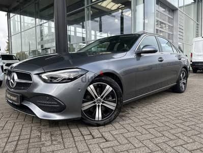 Mercedes-Benz C200 2023 - مبادره المغتربين