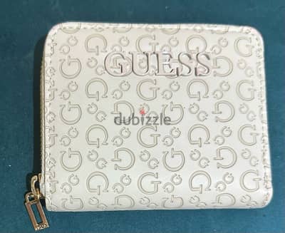 محفظة حريمي guess