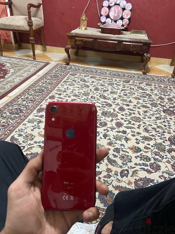 iPhone XR 1