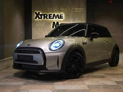 Mini Cooper 2024 – Fully Loaded (Imported)