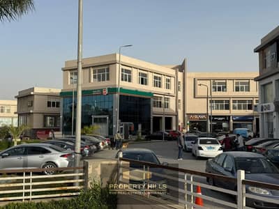 عياده فرصه للاستثمار بعائد شهري او التشغيل فوري بسعر لقطة للبيع في الشيخ زايد بجوار بيفرلي هيلز و الربوة - Beverly hills