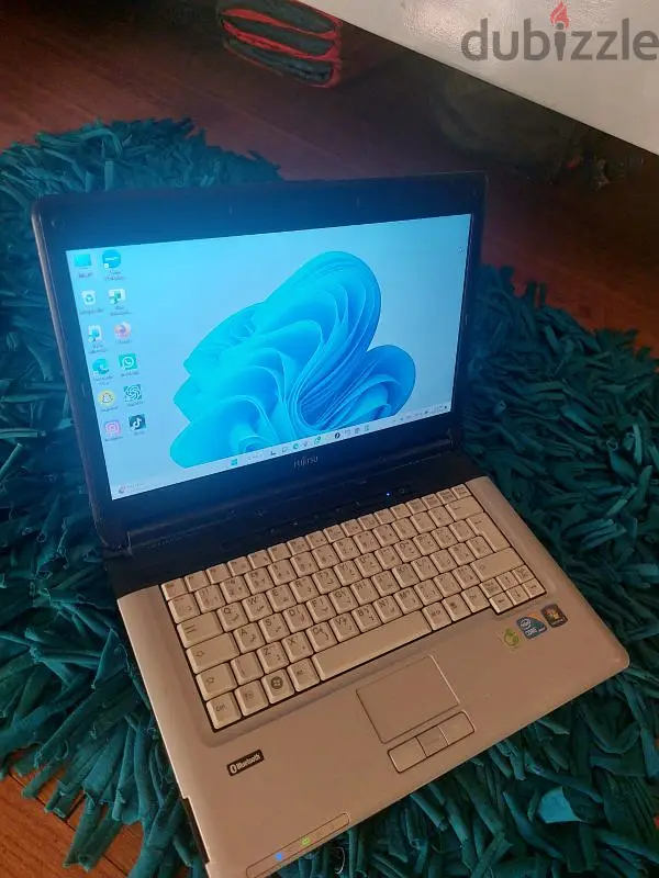 laptop fujitsu