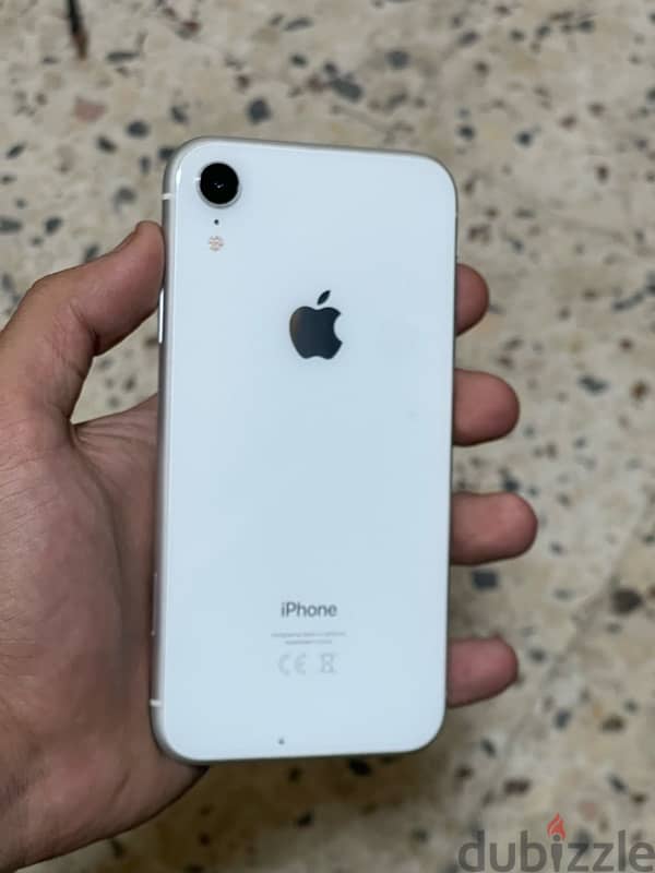 اكس ار 4