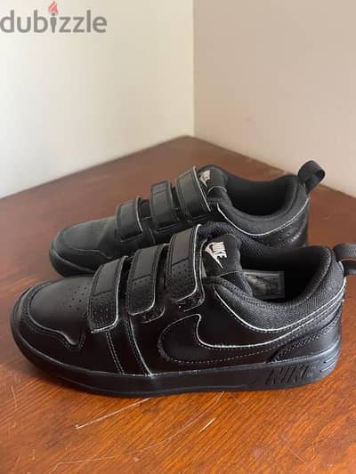 حذاء NIKE اصلي اسود  ١٠٠٠ جنيه