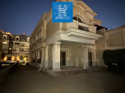 فيلا توين هاوس ريسيل بأقل من سعر الشركه استلام فوري للبيع في ماونتن فيو هايد بارك دايركت علي التسعين الجنوبي Mountain View Hyde Park