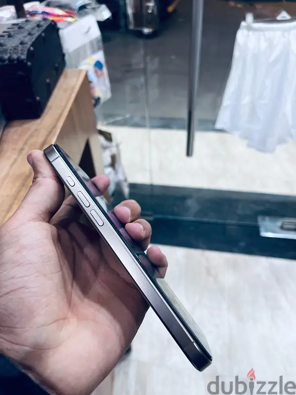 iPhone 16 pro max65611007320705124