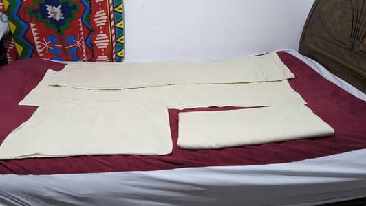 Double bed satin set, light yellow   طقم سرير ستان دبل، أصفر فاتح