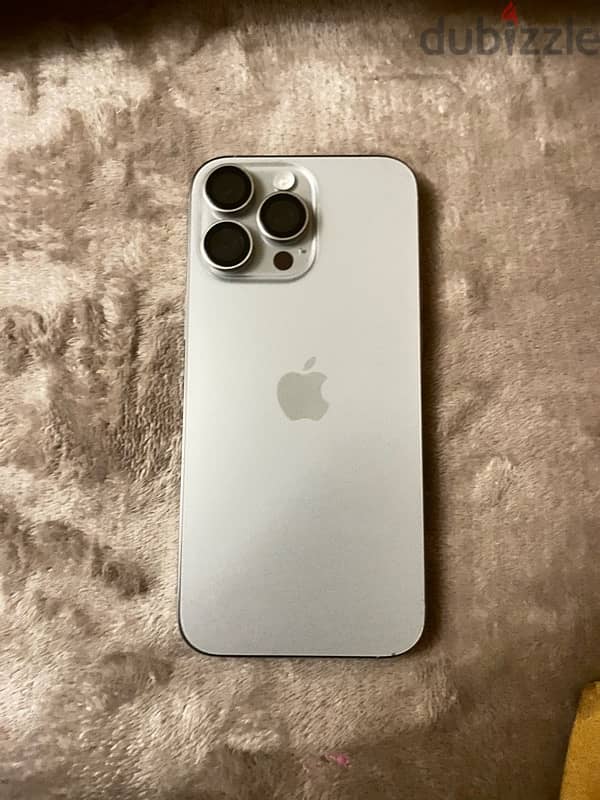 ‏iPhone16 pro Max 3