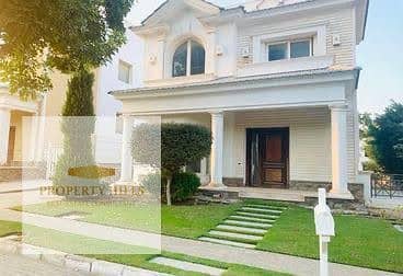 فيلا بجاردن للبيع استلام فوري ومتشطبة بالكامل ف ماونتن فيو اكتوبر 4