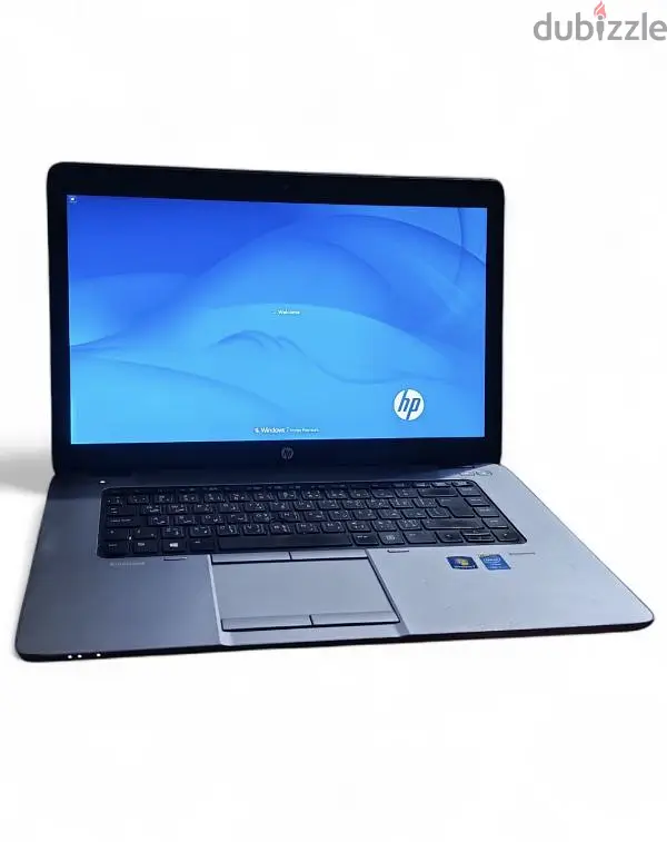 لاب توب HP *حالة ممتازة* و *بطارية قوية*