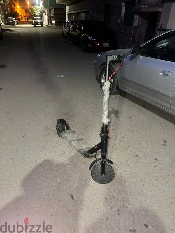 اسكوتر656141759258901210