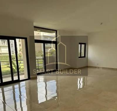 Ground floor apartment with a garden for sale in Fifth Square Compound ...