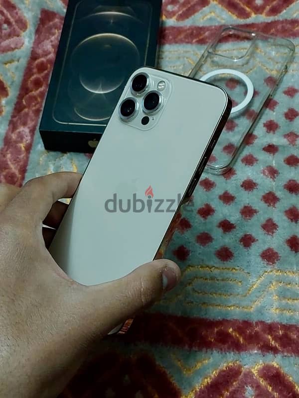 iPhone 12 Pro Max 3