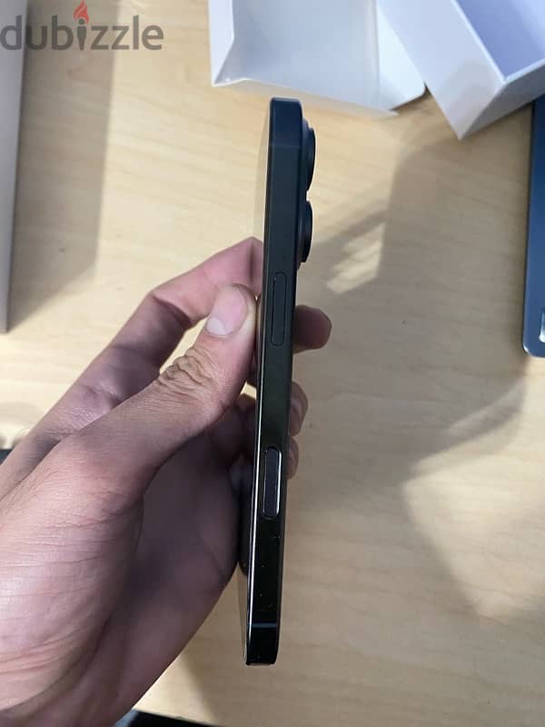 Iphone 16 pro 7