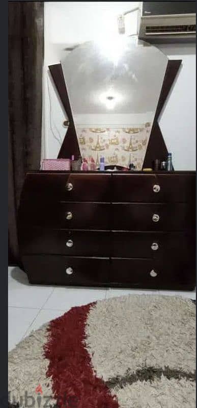 تسريحة زان بحالة ممتازة